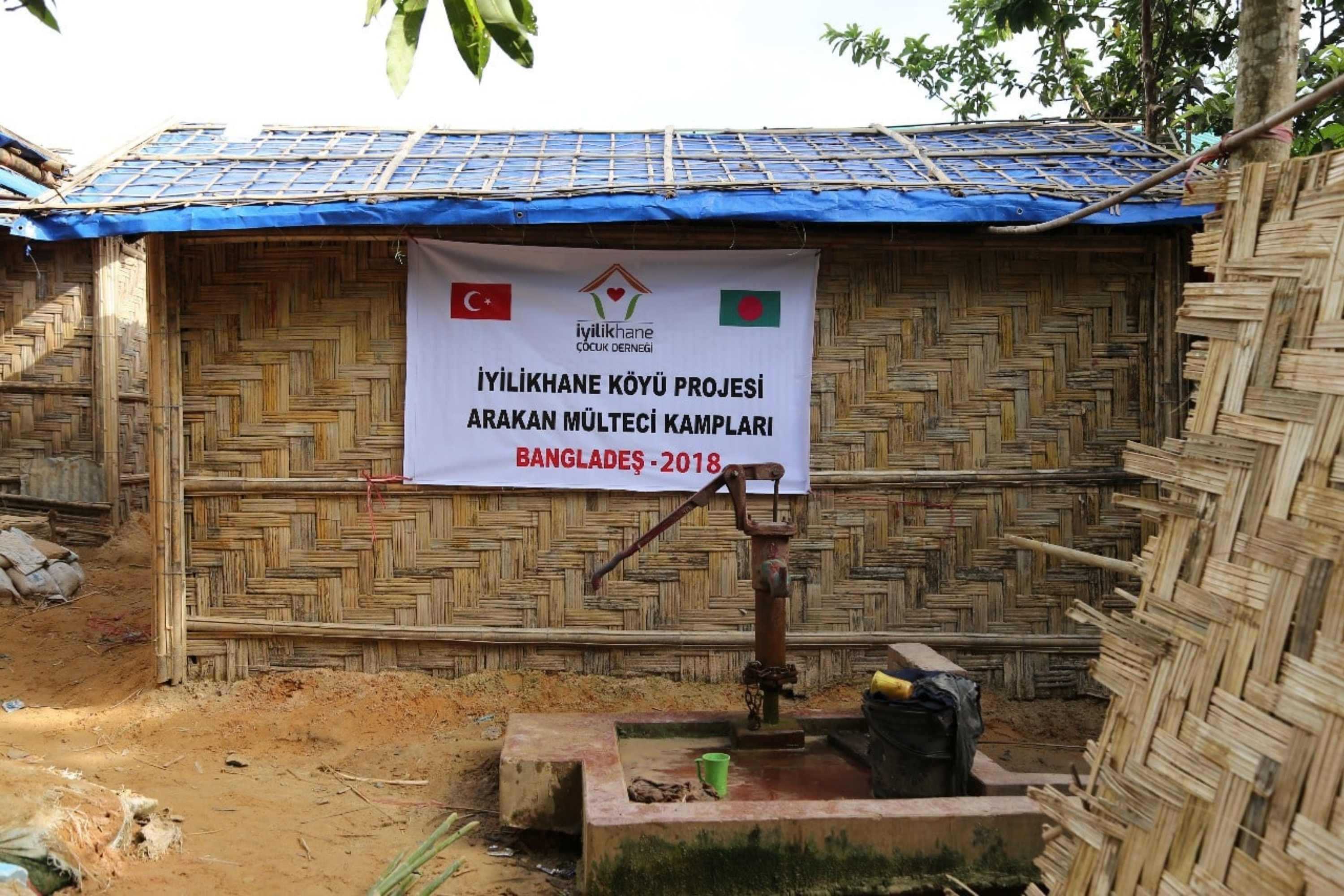 Arakan Kamplarında İyilikhane Köyü Kuruyoruz